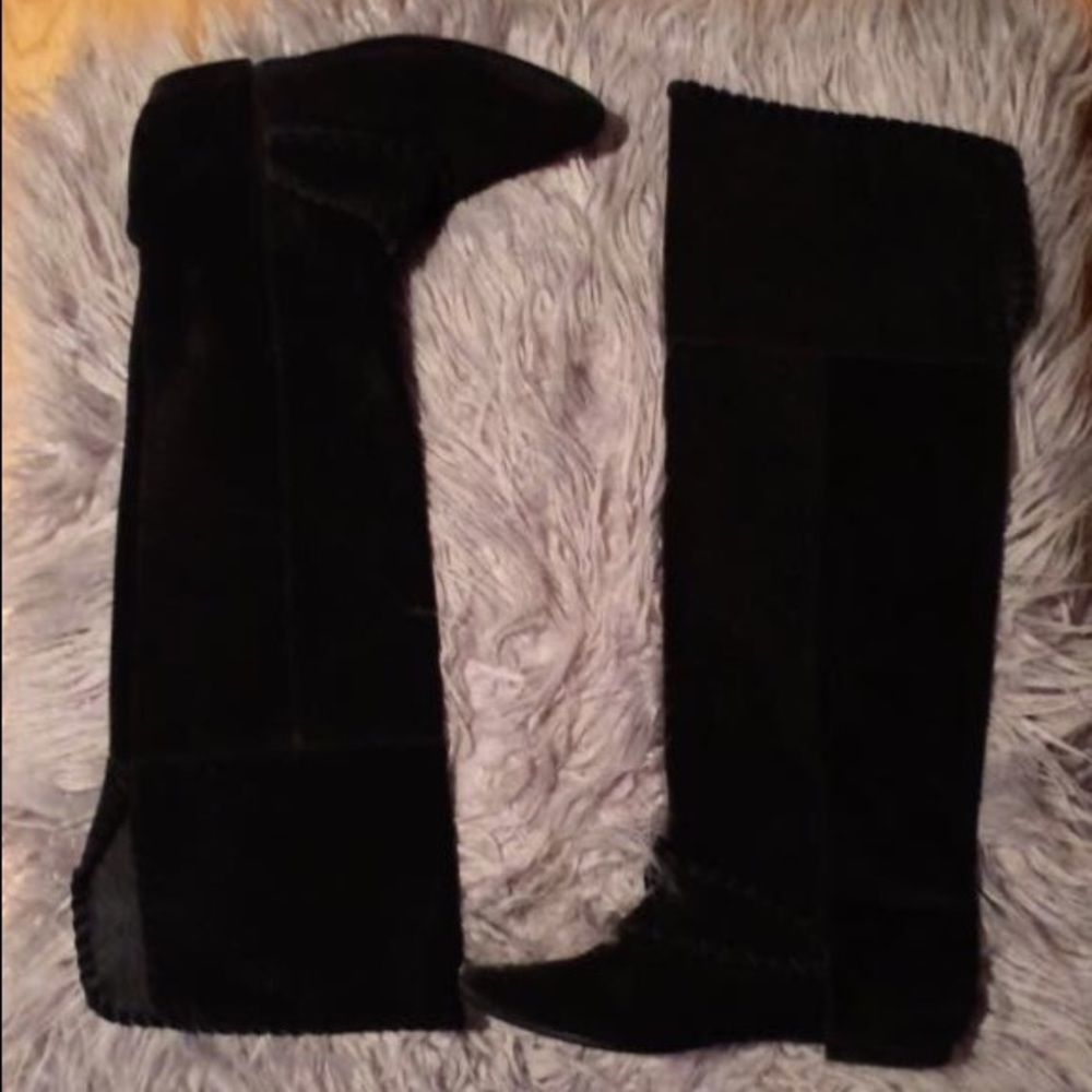 Knee High Suede Black Boots - Picture 4 of 5